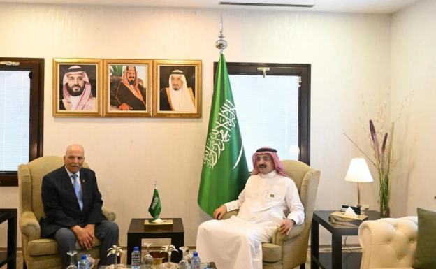 المملكة تقدّم مساهمتها في ميزانية اللجنة الإسلامية للهلال الدولي.