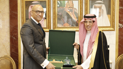 الرئيس التنفيذي لهيئة الإذاعة والتلفزيون يستقبل سفير الجمهورية الباكستانية